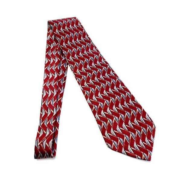 Stafford Red Print Abstract Geometric Short Wide Silk Tie - Picture 6 of 6